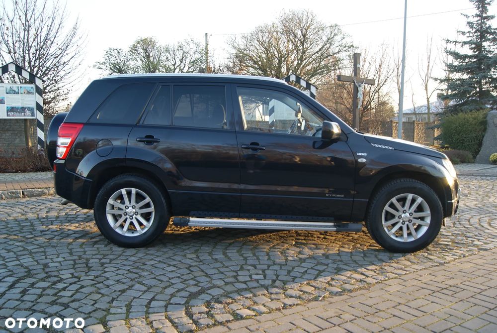 Suzuki Grand Vitara 1.9 DDiS Comfort DPF Limited - 4