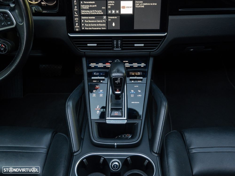 Porsche Cayenne S E-Hybrid - 24