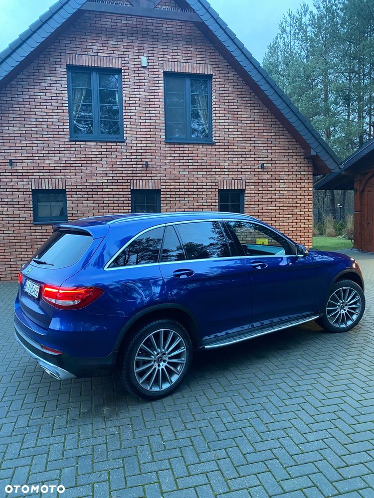 Mercedes-Benz GLC - 4