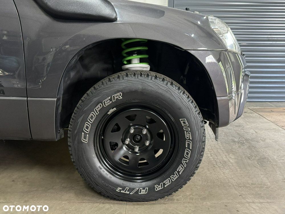 Suzuki Grand Vitara - 25