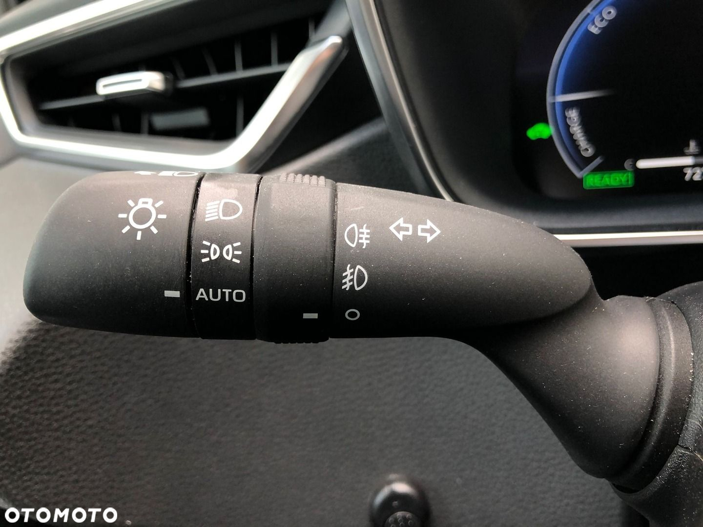 Toyota Corolla - 31