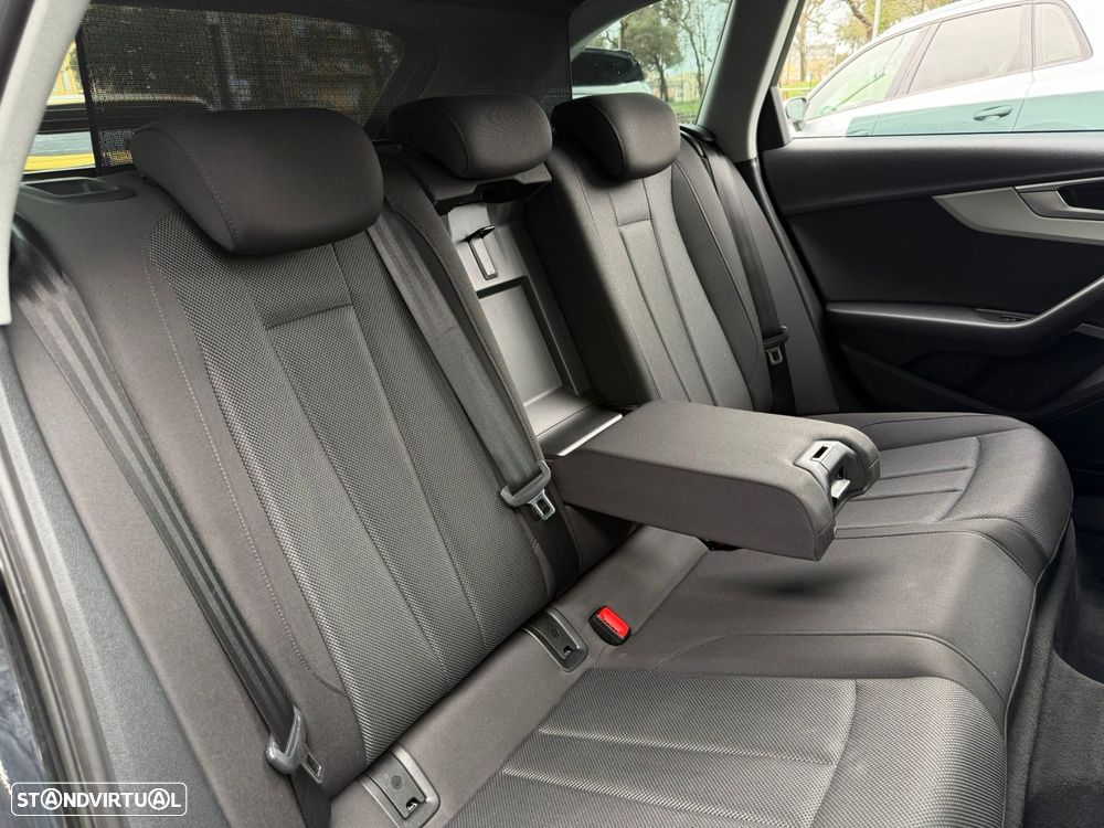 Audi A4 Avant 35 TDI Advanced S tronic - 17