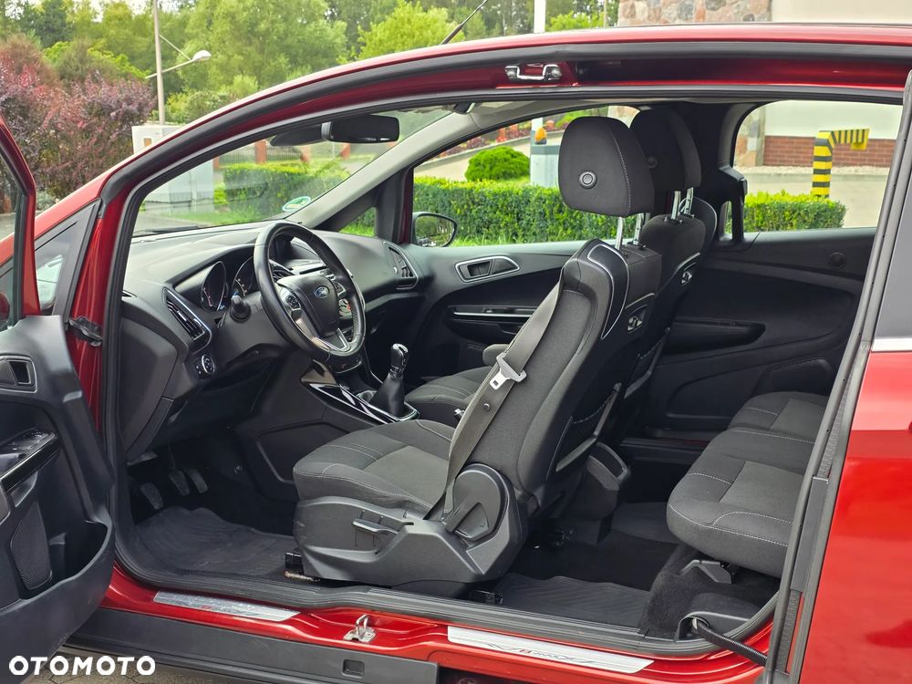 Ford B-MAX - 11
