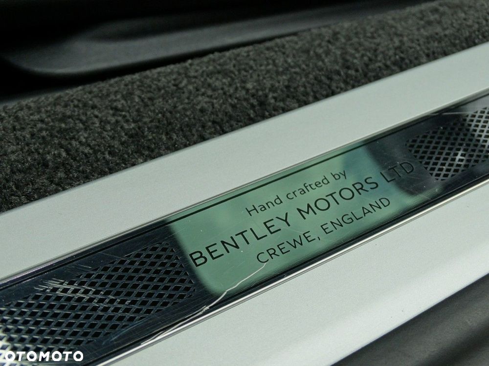 Bentley Continental GT New V8 - 27