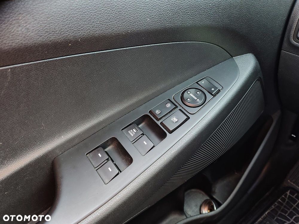 Hyundai Tucson 1.6 GDI BlueDrive Classic 2WD - 18