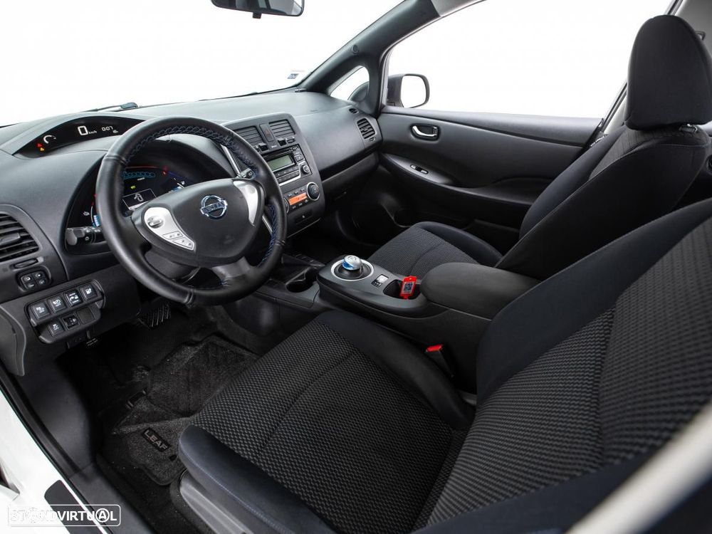 Nissan Leaf - 7