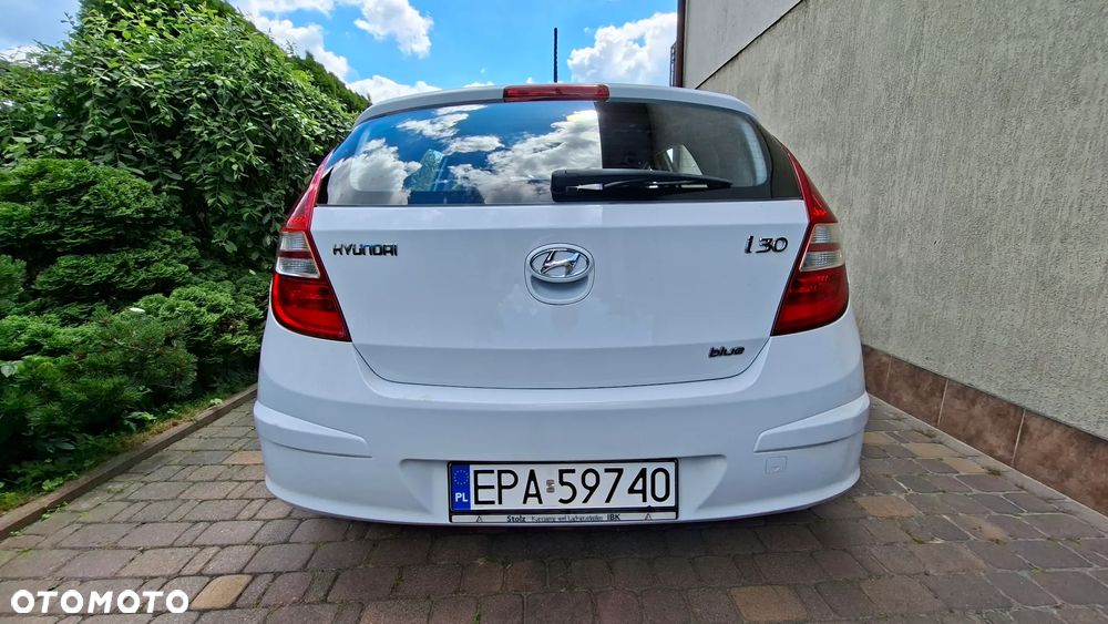 Hyundai i30 1.4 Blue Comfort - 4