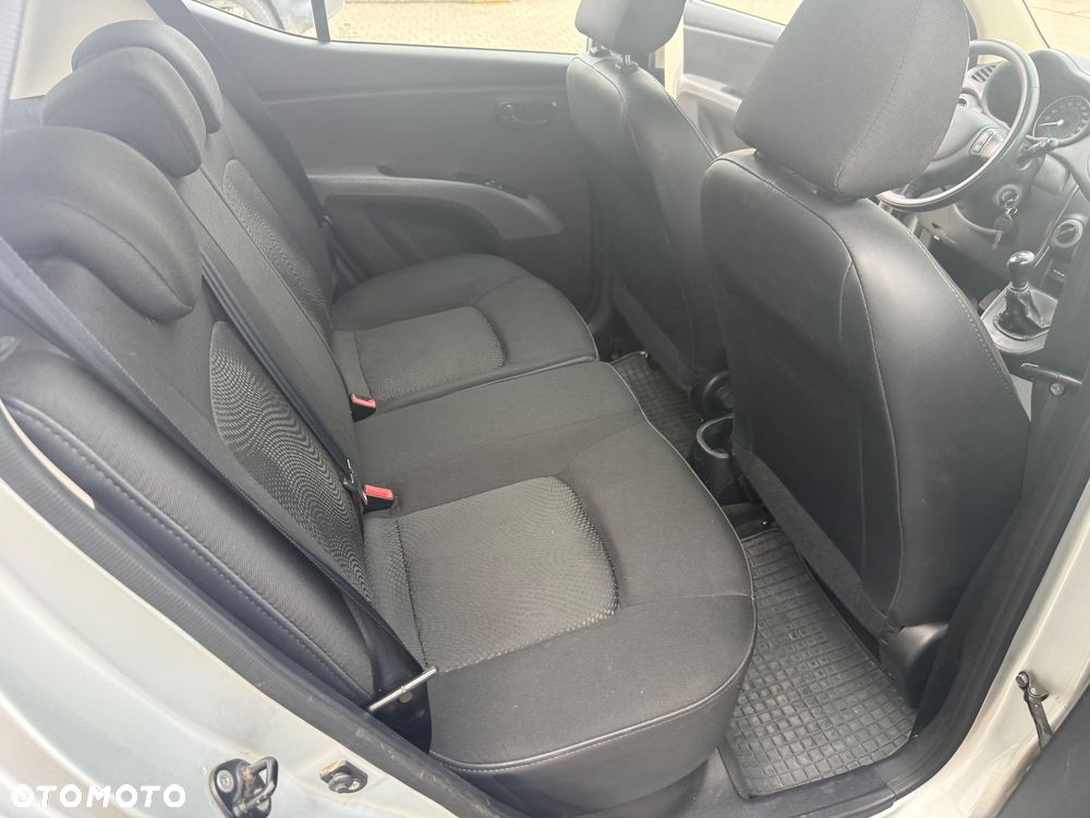 Hyundai i10 1.1 Comfort - 15