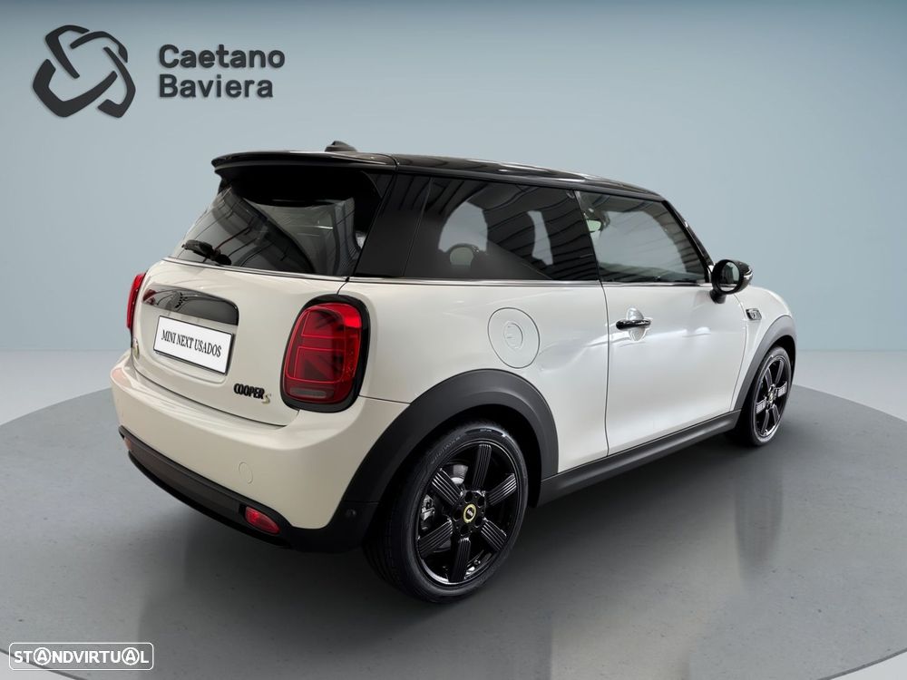 MINI 3 Portas Cooper SE - 8