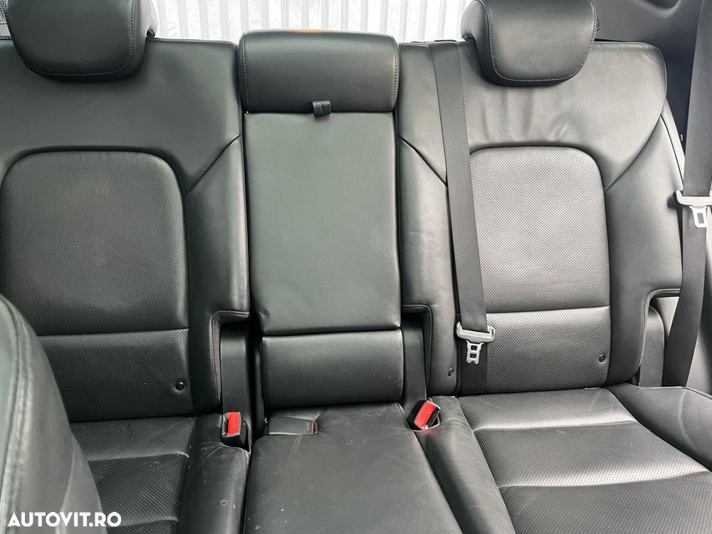 Hyundai Santa Fe - 12