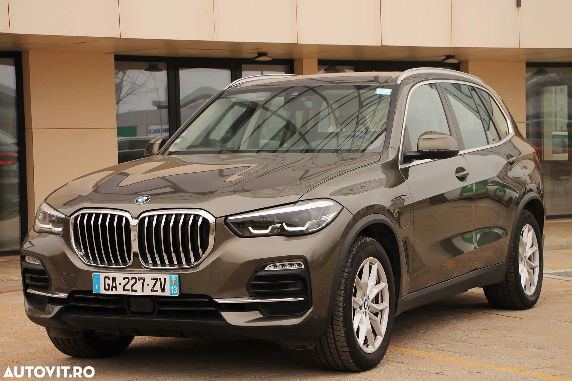 BMW X5 xDrive45e xLine - 1