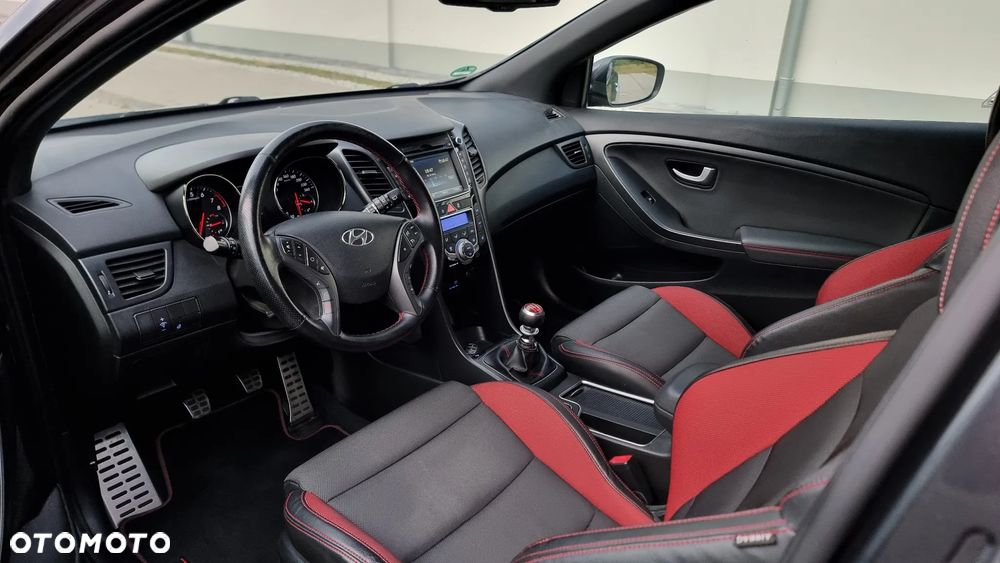 Hyundai i30 1.6 GDI Turbo Sport - 25