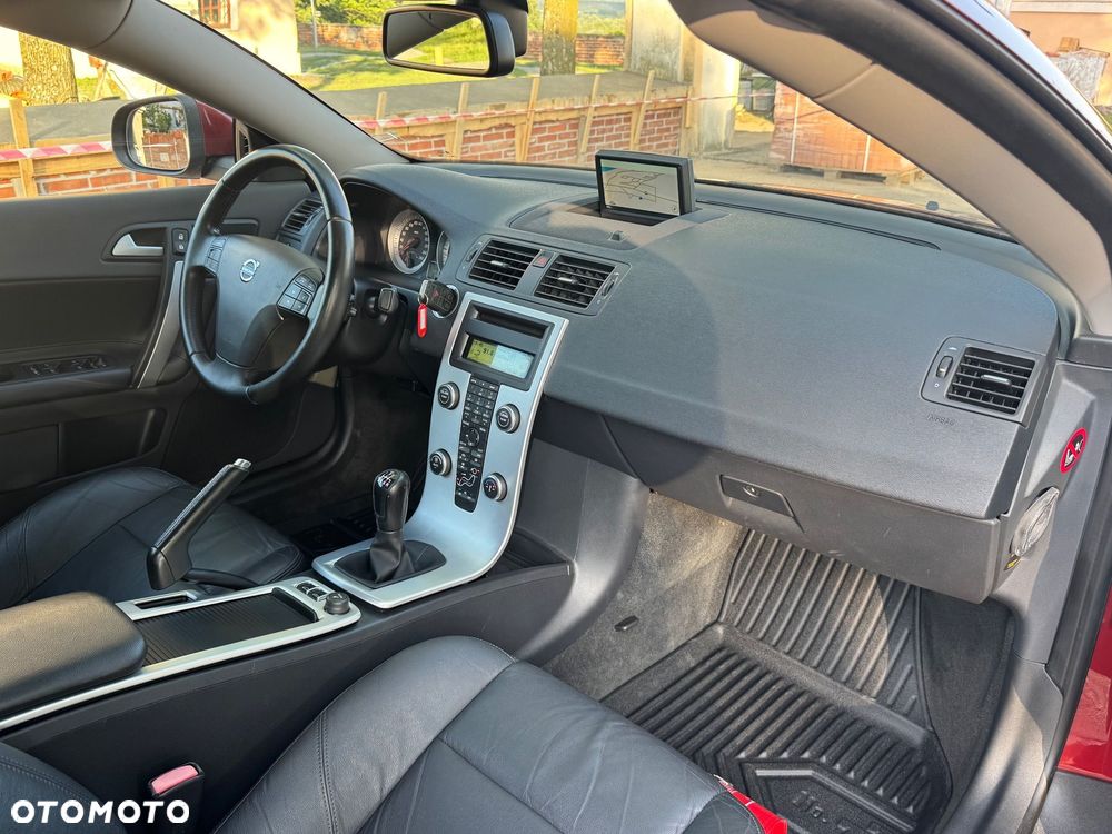 Volvo C70 D3 Summum - 25
