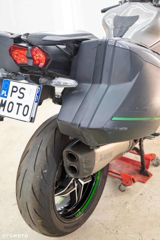 Kawasaki Ninja H2 SX - 18