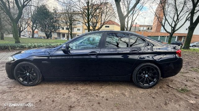 BMW 525 d Auto - 14