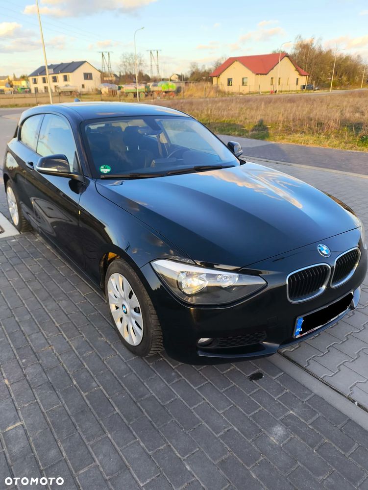 BMW Seria 1 114i - 1