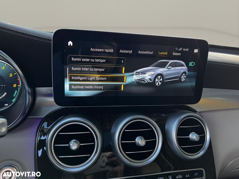 Mercedes-Benz GLC 300 de 4Matic 9G-TRONIC Exclusive - 29
