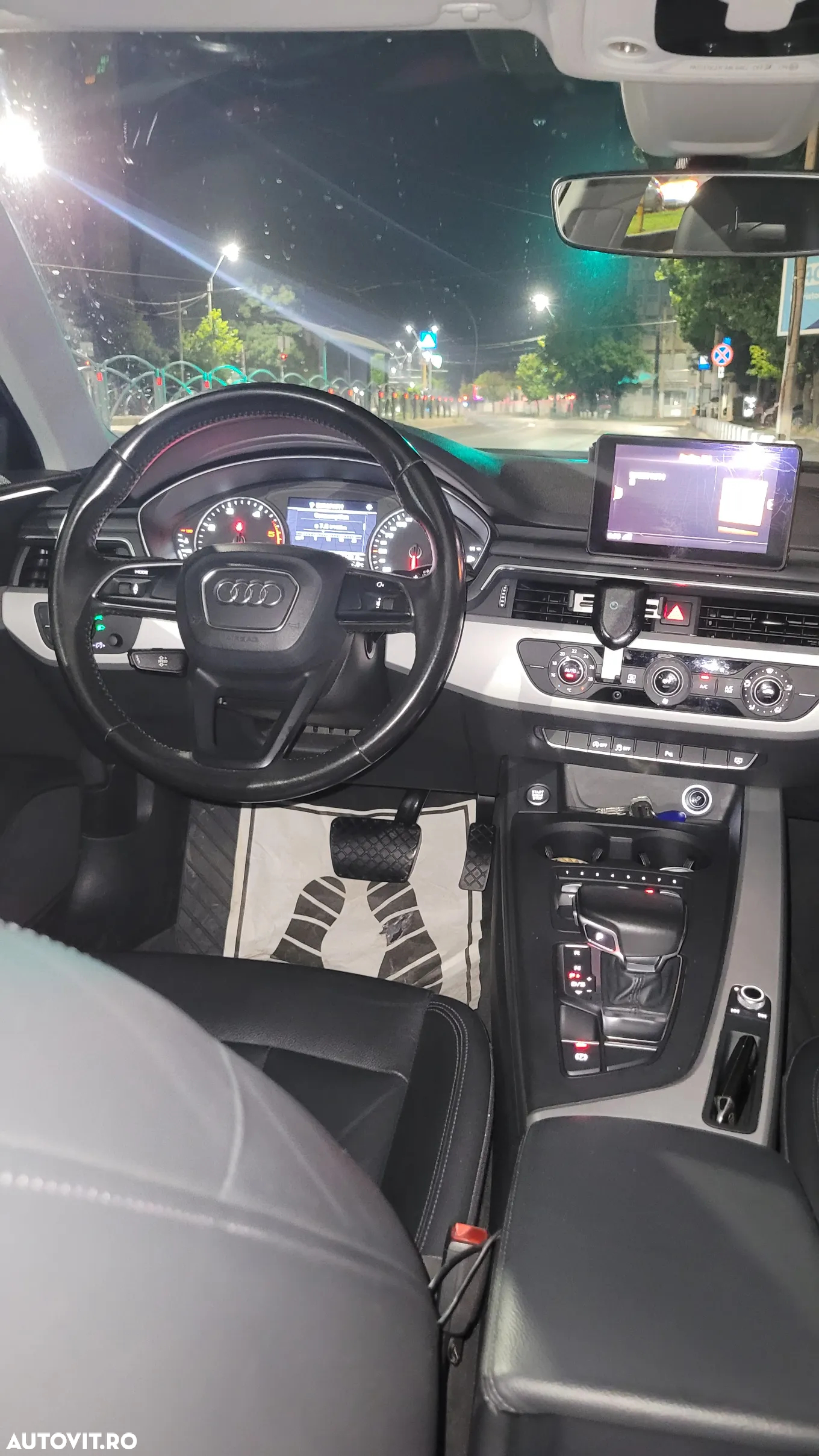 Audi A4 Avant 2.0 TDI S tronic - 12