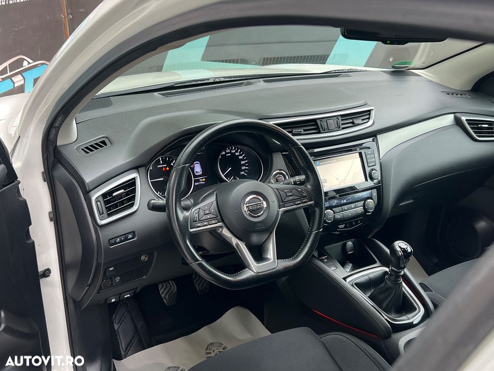 Nissan Qashqai 1.6 DCI Start/Stop Tekna - 10