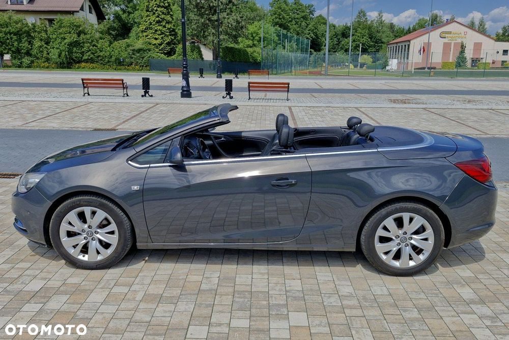 Opel Cascada 2.0 CDTI Cosmo S&S - 10