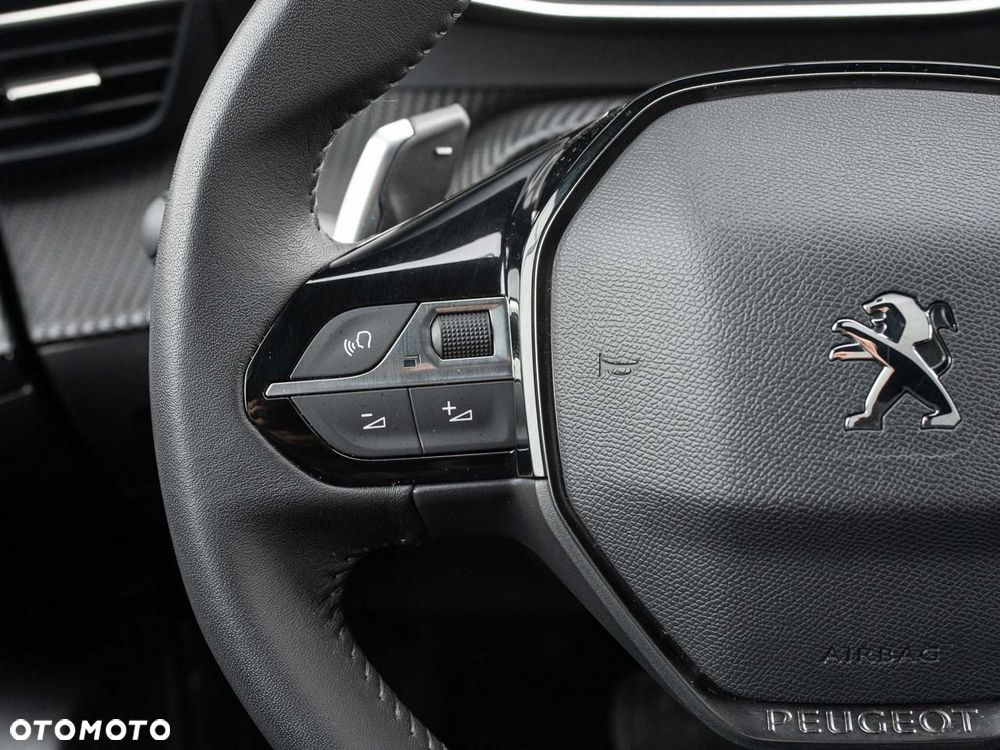 Peugeot 2008 1.2 PureTech Allure Pack S&S EAT8 - 15
