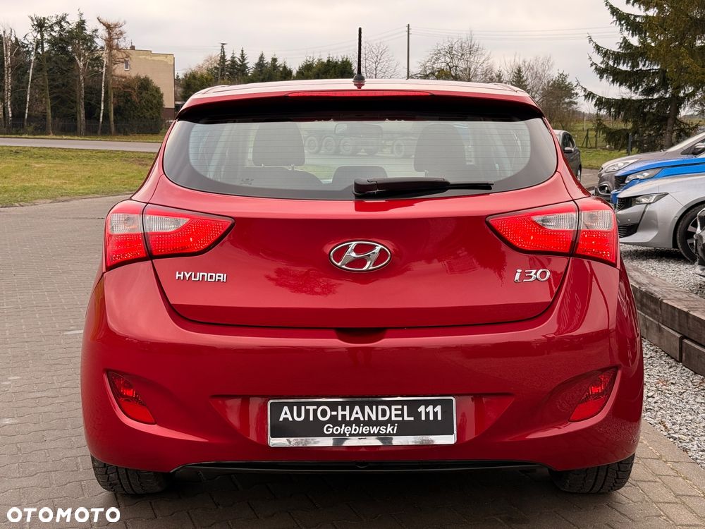Hyundai i30 1.4 Passion - 37
