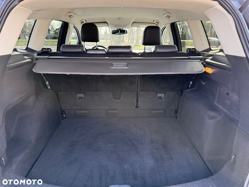Ford Kuga 2.0 TDCi 4x4 Titanium - 23