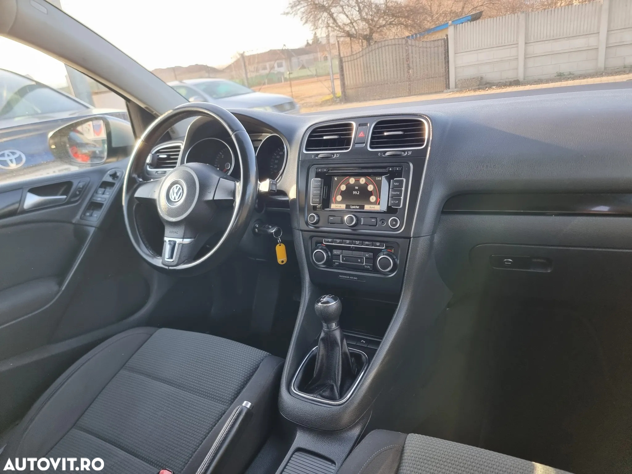 Volkswagen Golf 1.6 TDI 4Motion BMT Highline - 10