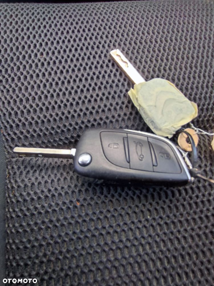 Citroën C4 1.2 PureTech Feel Edition - 22