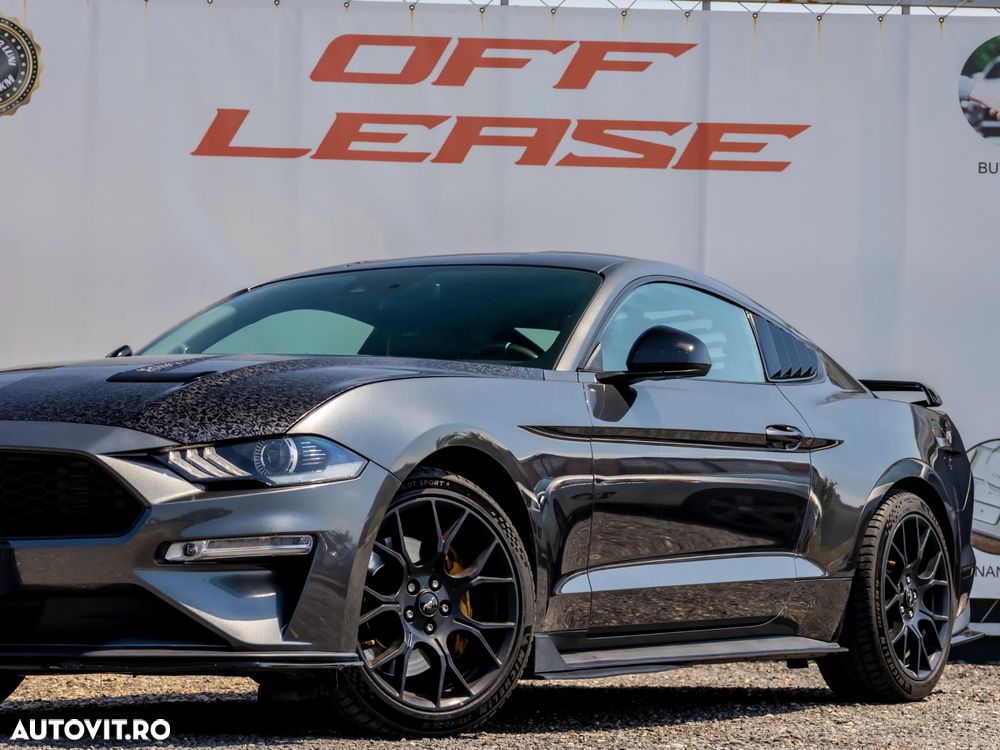 Ford Mustang - 9