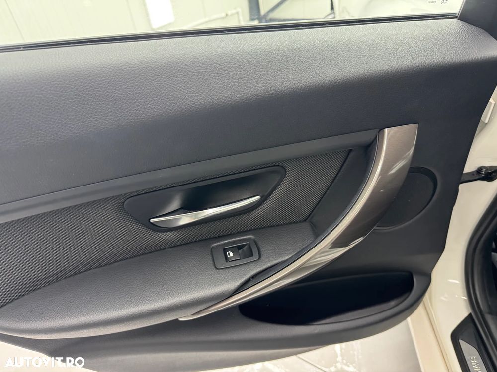 BMW Seria 3 320d Aut. Modern Line - 15