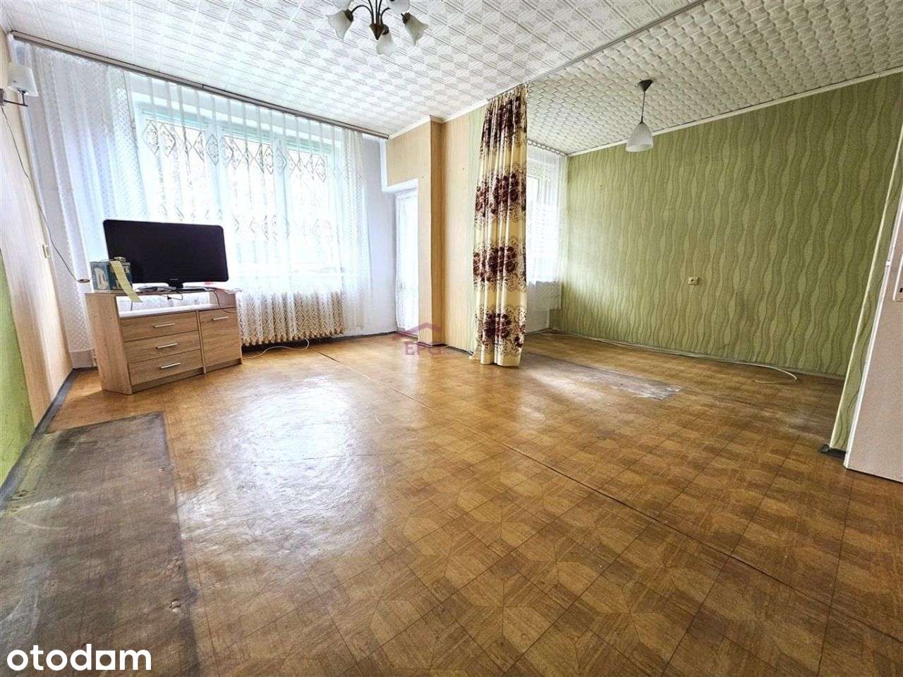 2 pokoje z balkonem, odrębna własność, od reki!