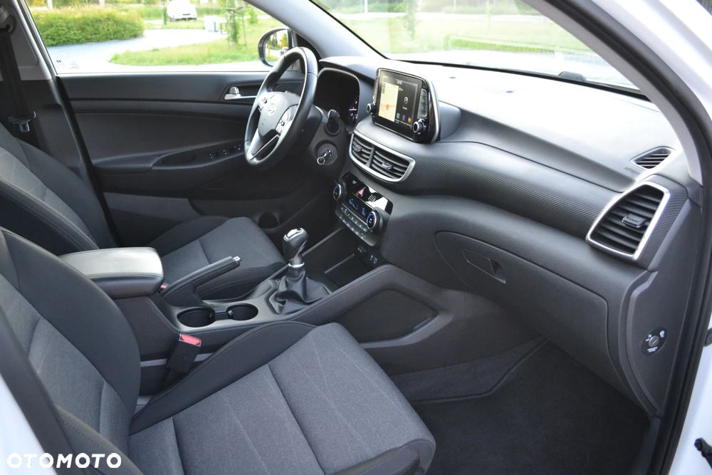 Hyundai Tucson blue 1.6 GDi 2WD Navi - 20