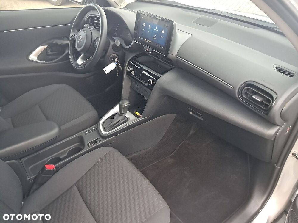 Toyota Yaris Cross Hybrid 1.5 Comfort - 10