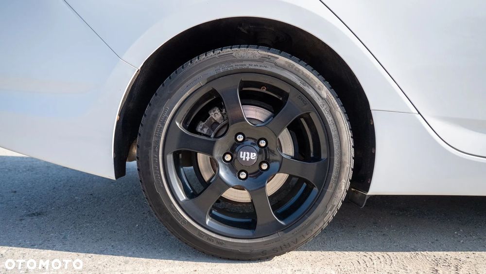 Hyundai i40 Kombi 1.7 CRDi Style - 30