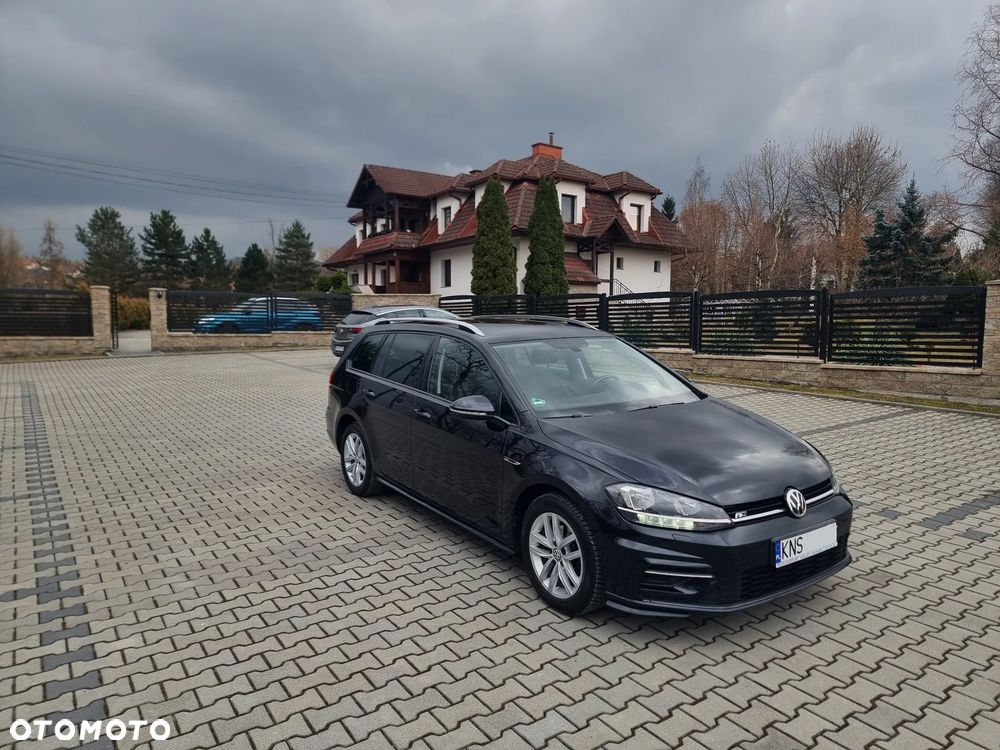 Volkswagen Golf 2.0 TDI SCR DSG R-Line - 1