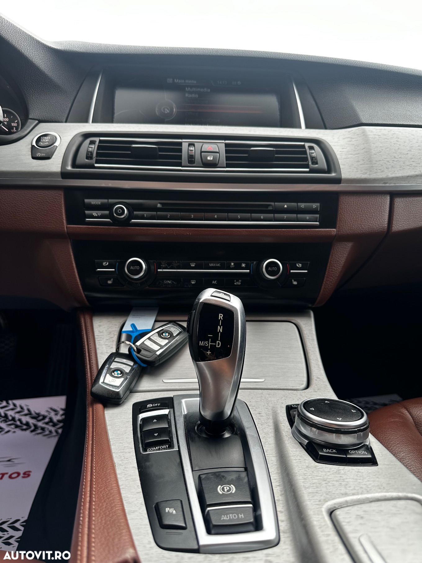 BMW Seria 5 520d Touring Aut. Luxury Line - 18