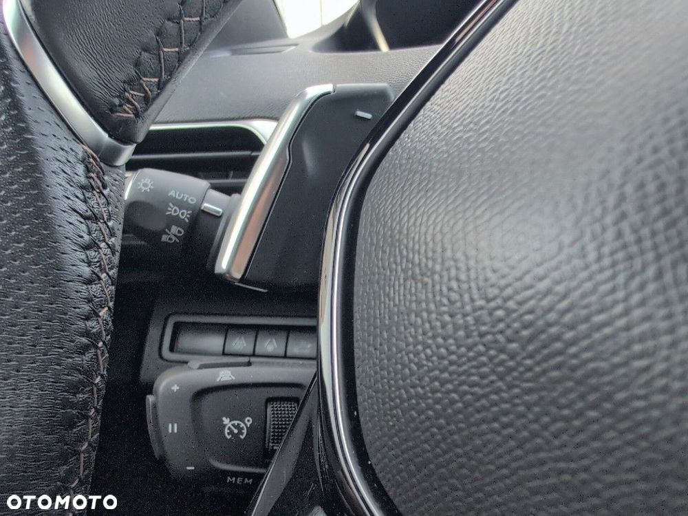 Peugeot 5008 1.5 BlueHDi GT S&S EAT8 - 22