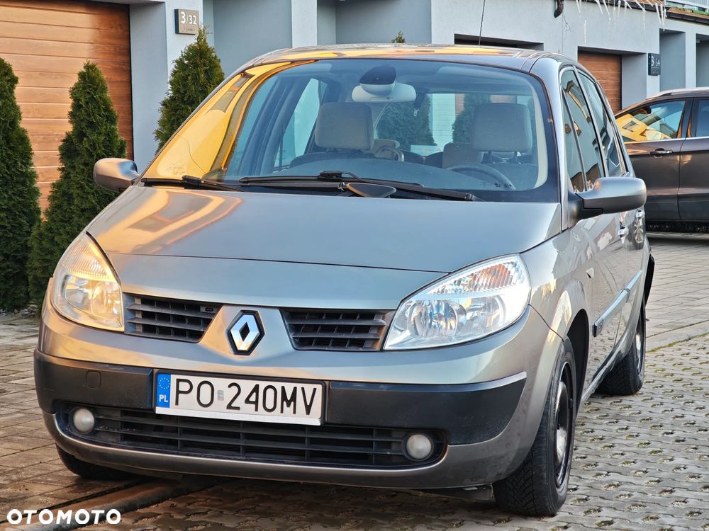 Renault Scenic 1.5 dCi Emotion - 10