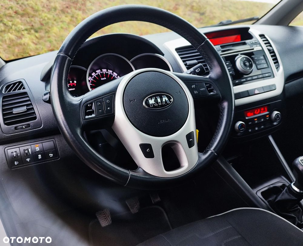 Kia Venga 1.4 CVVT ISG Vision - 17