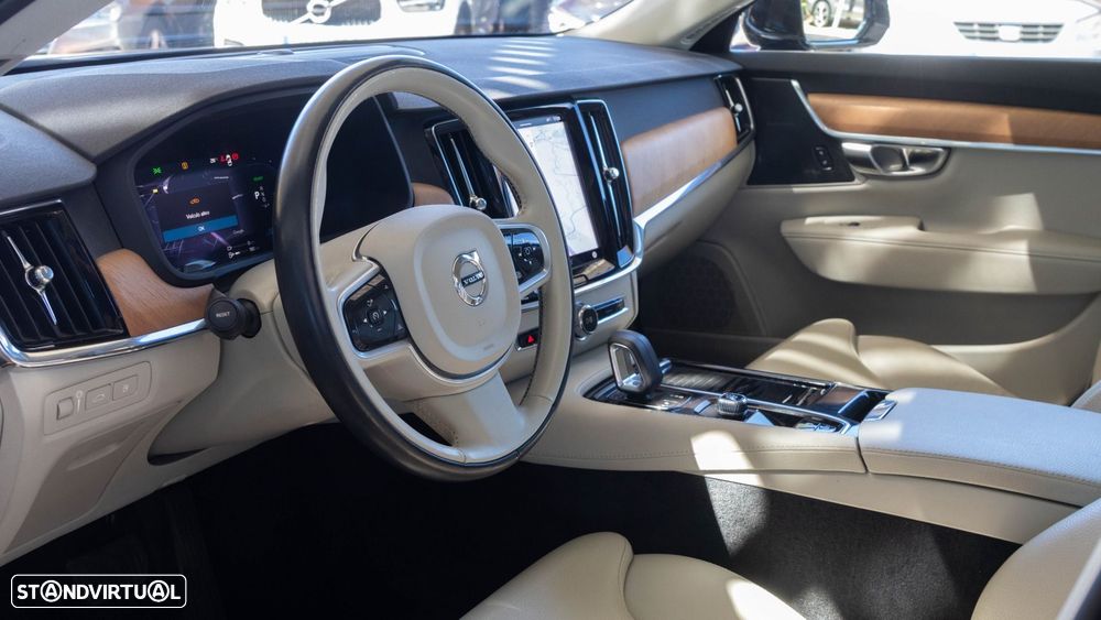Volvo V90 2.0 T8 PHEV Inscription Expression AWD - 5