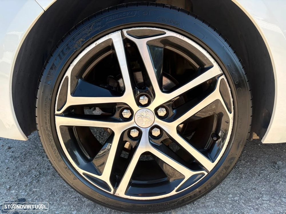 Peugeot 308 SW 1.6 BlueHDi Allure - 41