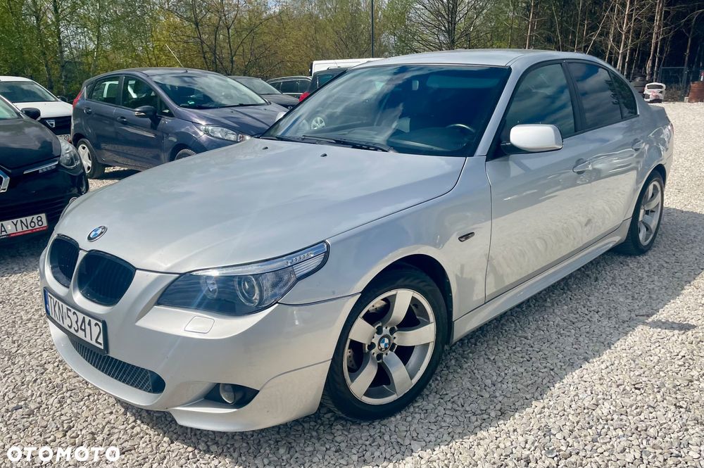 BMW Seria 5 525i - 11
