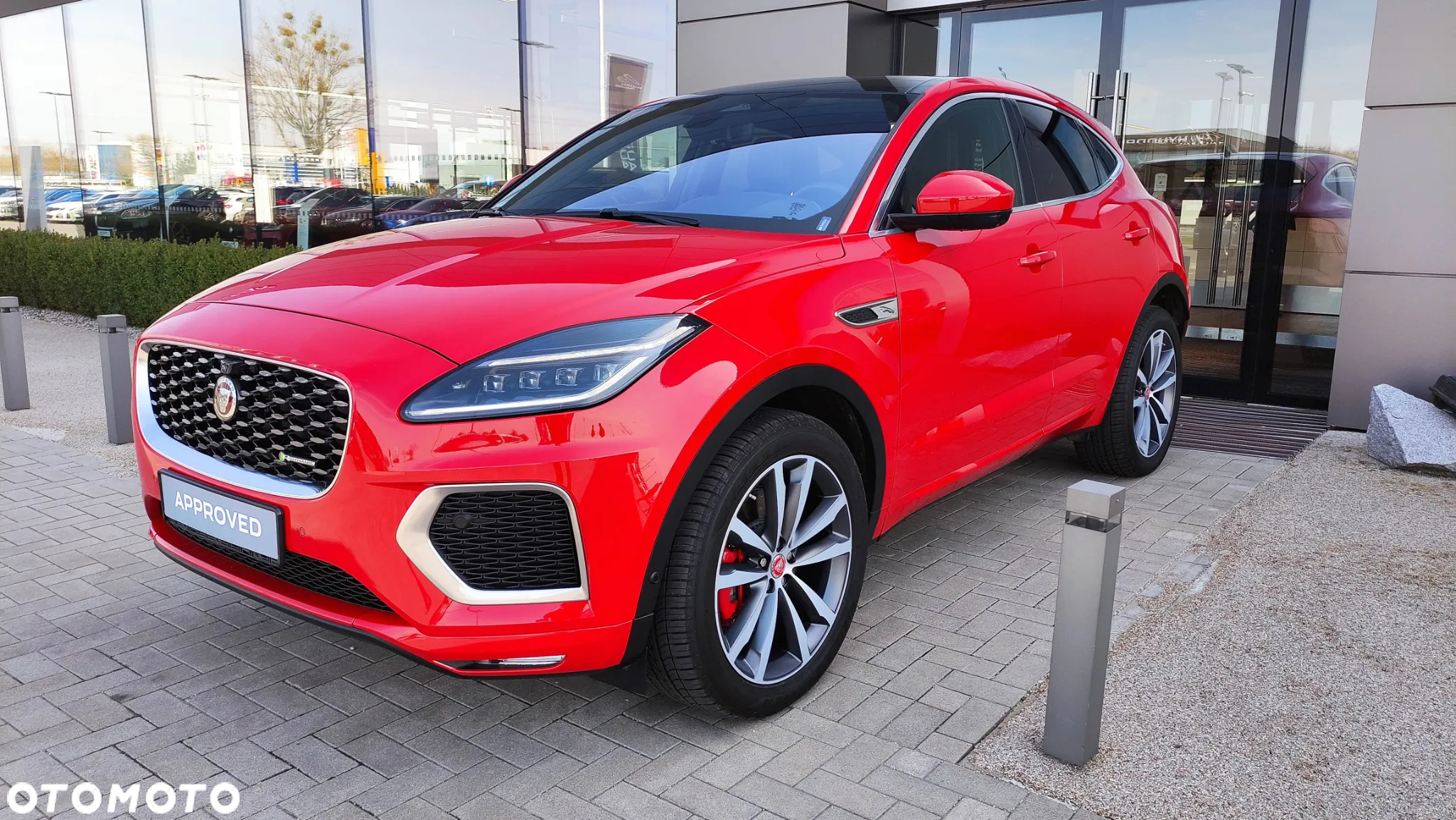 Jaguar E-Pace 2.0 i4D AWD R-Dynamic SE - 5