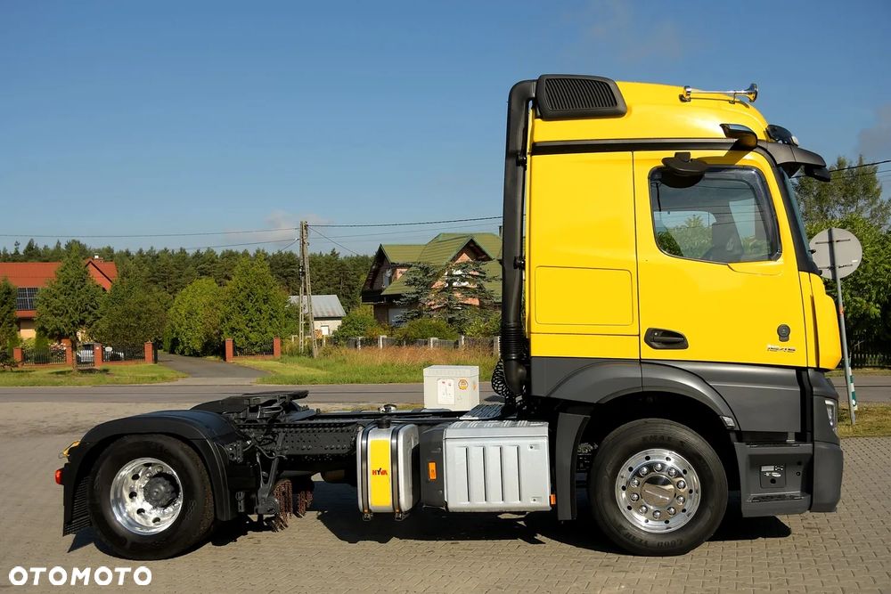 Mercedes-Benz Actros 1845 Stream Space - 9