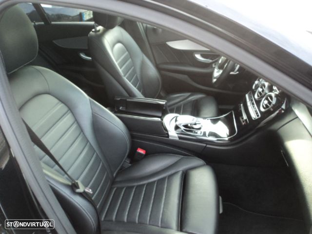 Mercedes-Benz C 350 e T 7G-TRONIC AMG Line - 35