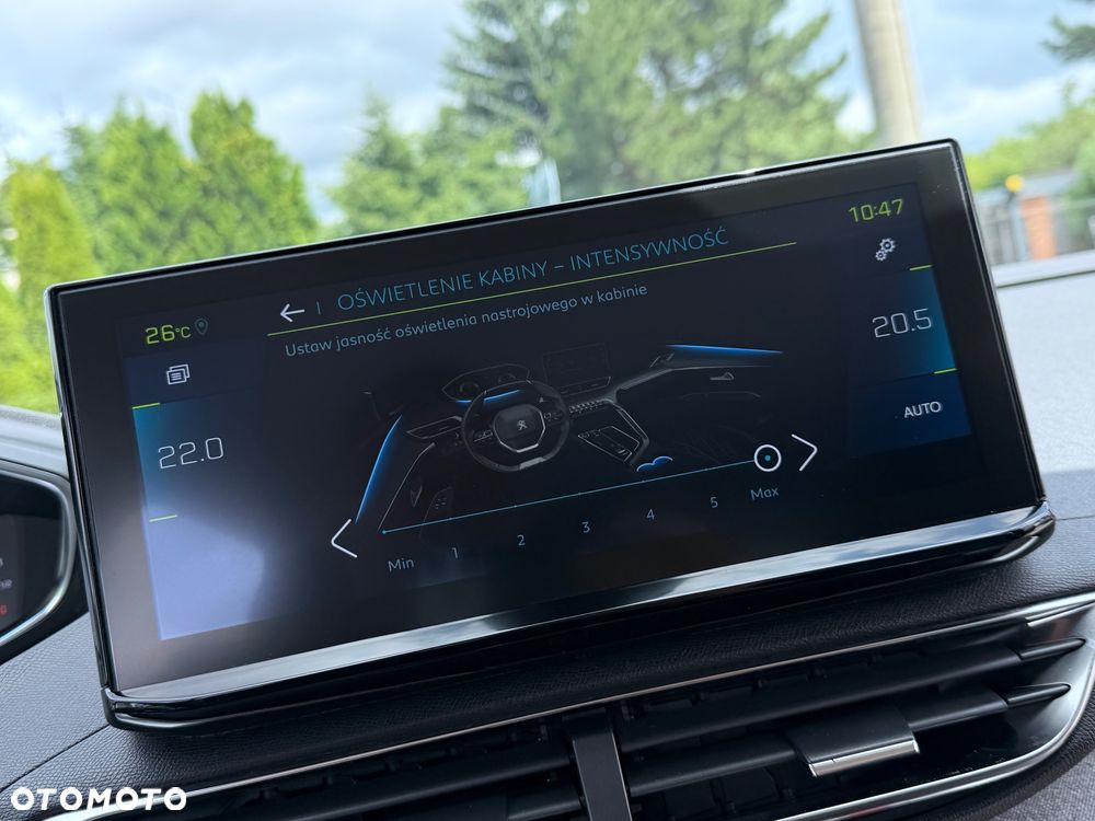 Peugeot 3008 1.6 PureTech HYbrid Allure S&S EAT8 - 27