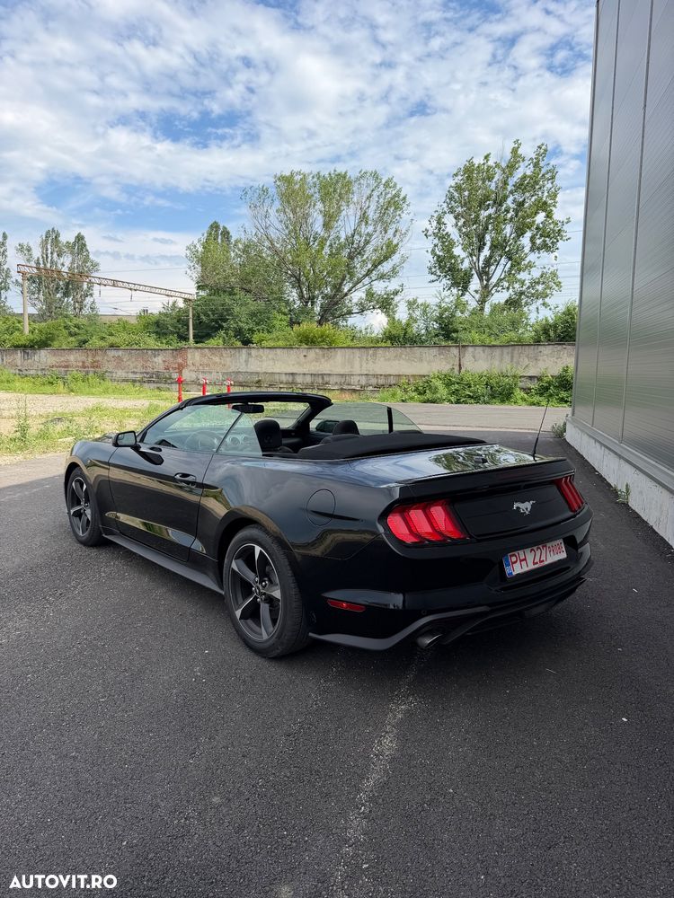 Ford Mustang 2.3 EcoBoost Aut. - 6