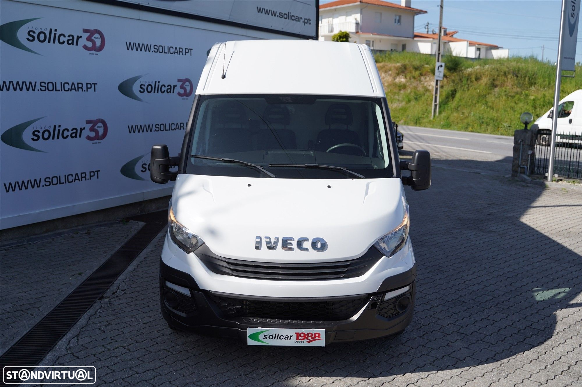 Iveco Daily 2.3 35S14 4100  CX. Aut. - 9