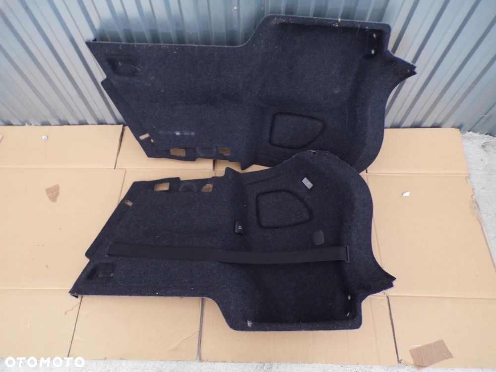 BOCZEK BAGAŻNIKA LEWY PRAWY TYŁ VOLVO XC40 II - 1